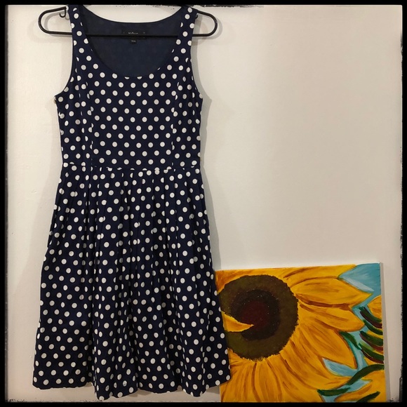 Dresses & Skirts - Polkadot dress in navy blue size XS